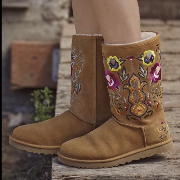 UGG Shoes - UGG Juliette Chestnut Tall Boots